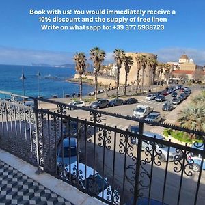 House Romantic Liberty in Villa vista mare